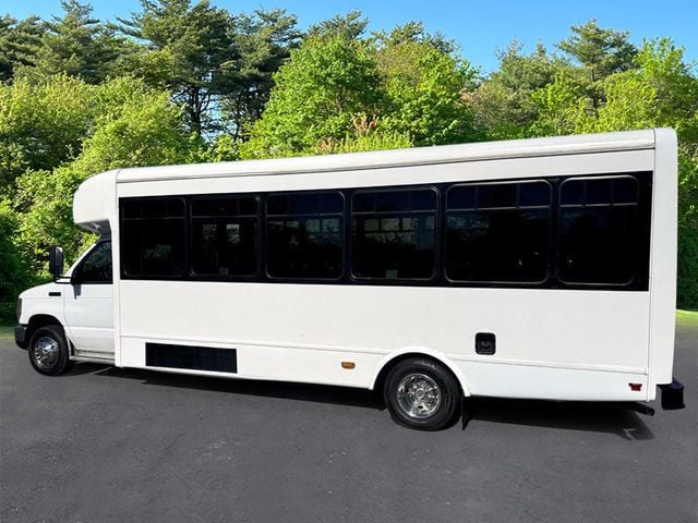 2014 Ford E450 Starcraft Wheelchair Shuttle Bus For Adults Seniors Church Medical Transport Handicapped - 22623124 - 11