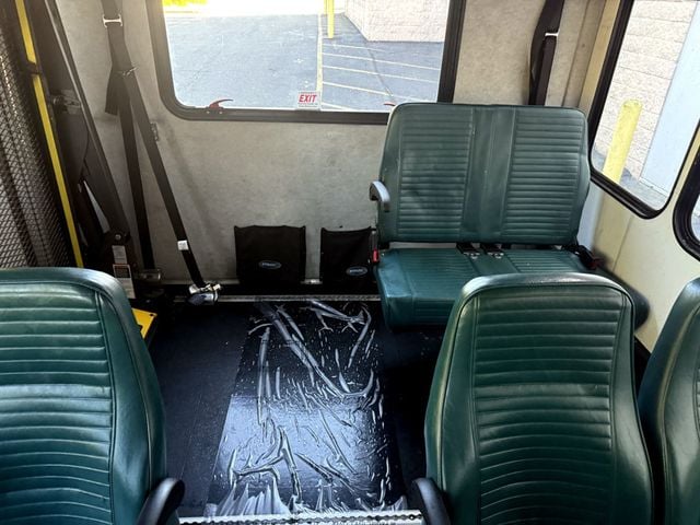 2014 Ford E450 Starcraft Wheelchair Shuttle Bus For Adults Seniors Church Medical Transport Handicapped - 22623124 - 25