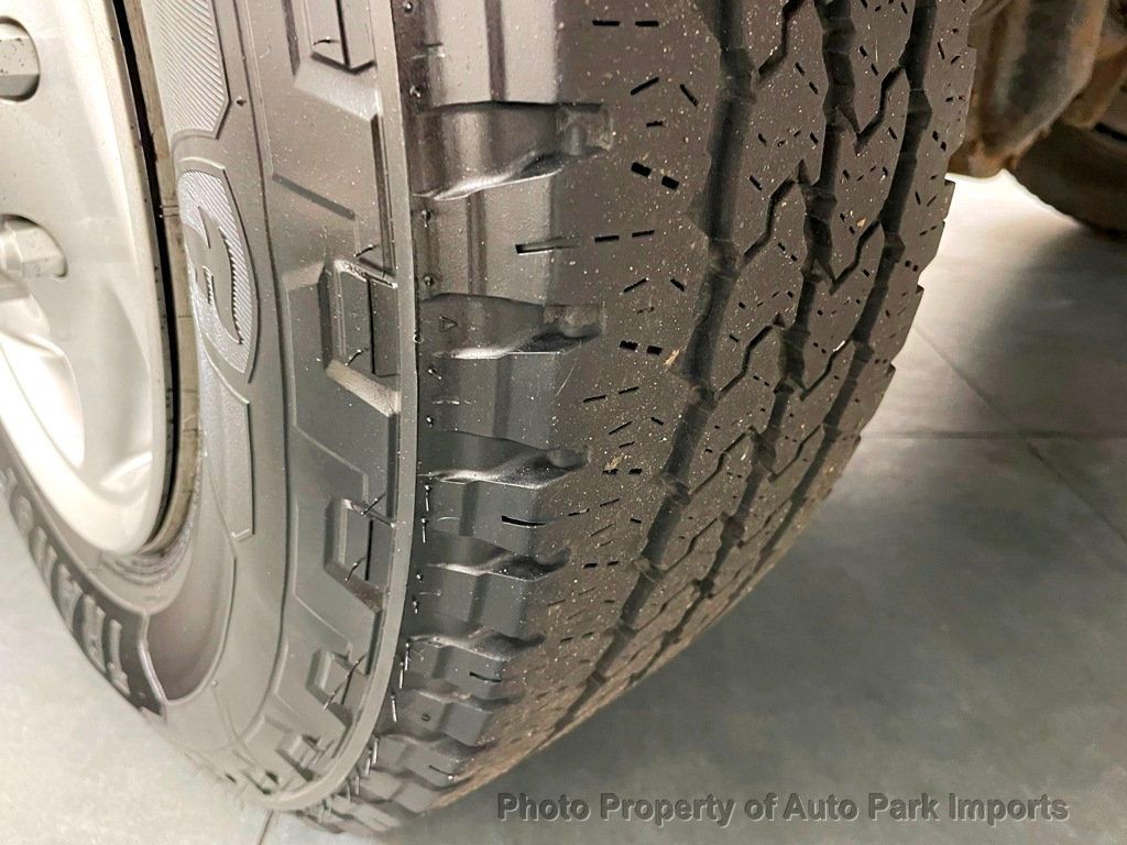 2014 Ford Econoline Cargo Van E-150 Commercial - 21739527 - 36