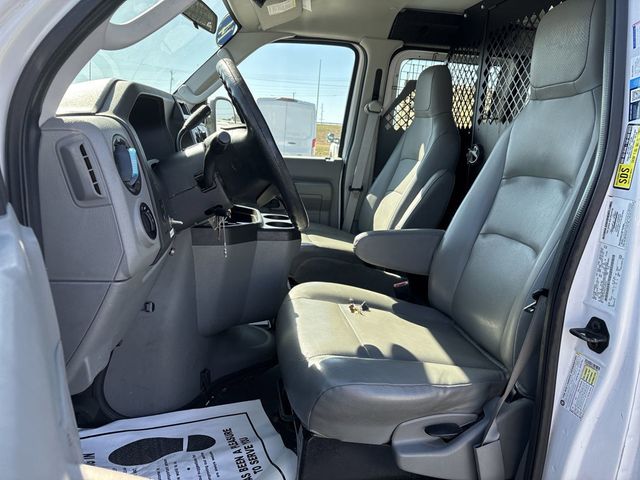 2014 Ford Econoline Cargo Van E-150 Commercial - 22766339 - 15