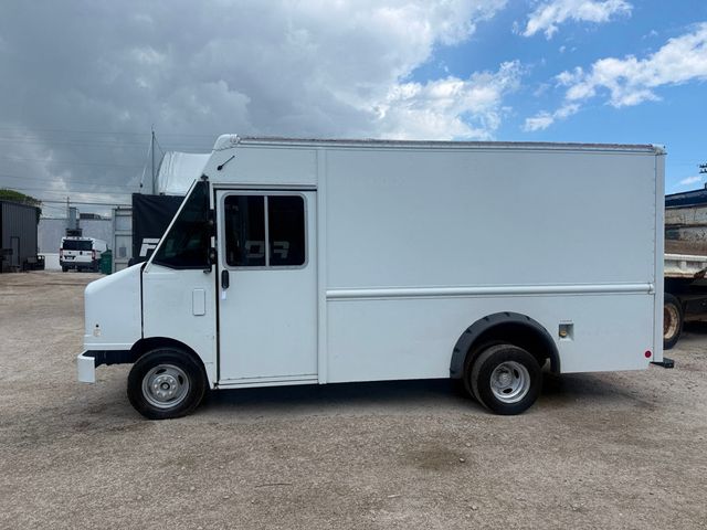 2014 Ford Econoline Stepvan  - 23019143 - 1