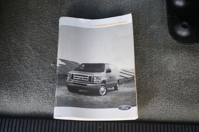 2014 Ford Econoline Wagon  - 22943369 - 13