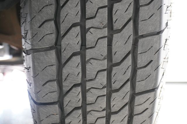 2014 Ford Econoline Wagon  - 22943369 - 16