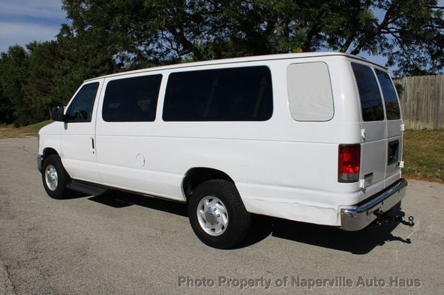 2014 Ford Econoline Wagon E-350 Super Duty Ext XLT - 22549389 - 4