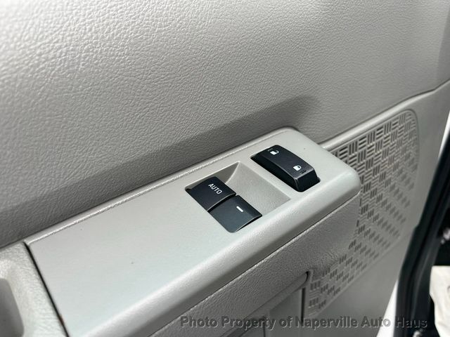 2014 Ford Econoline Wagon E-350 Super Duty XL - 22956284 - 7