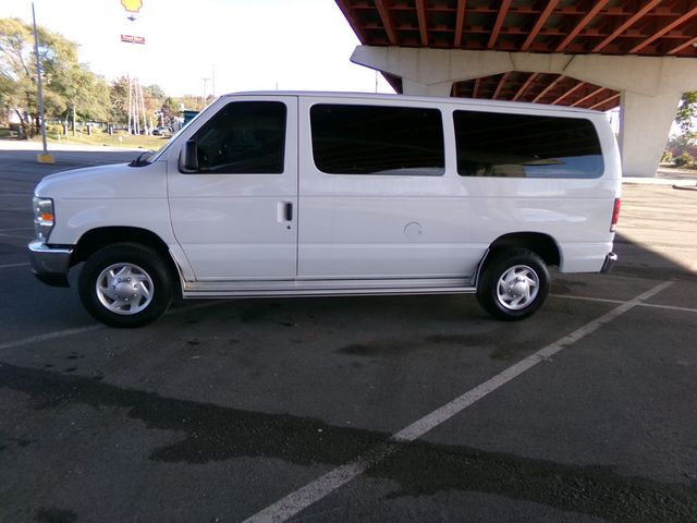 2014 Ford E-Series Econoline Wagon