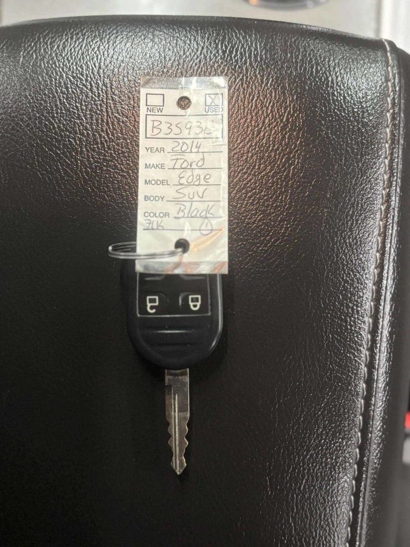 2014 Ford Edge 4dr SE FWD - 22985776 - 32