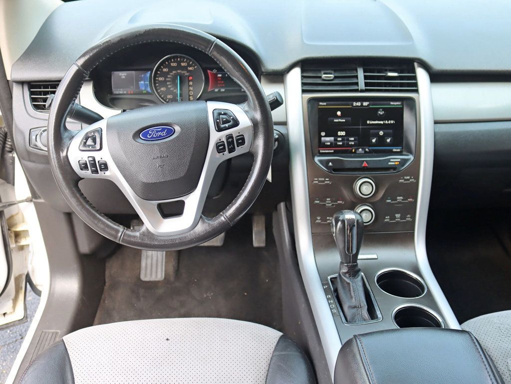 2014 Ford Edge SEL photo 11