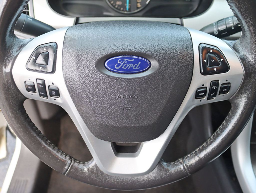 2014 Ford Edge SEL photo 12