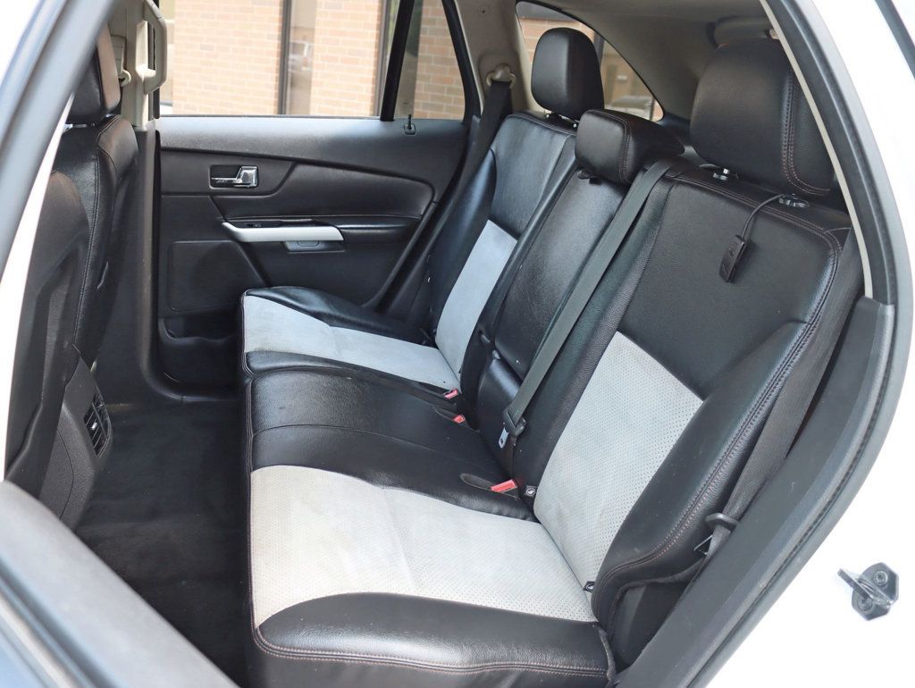 2014 Ford Edge SEL photo 20