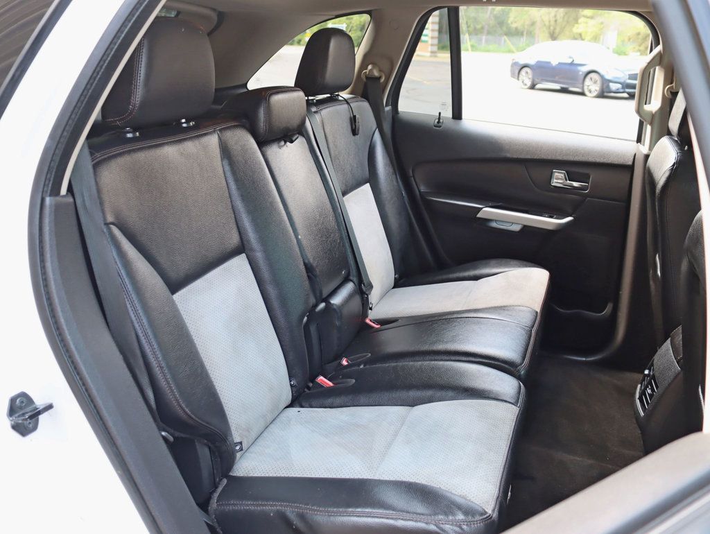 2014 Ford Edge SEL photo 21