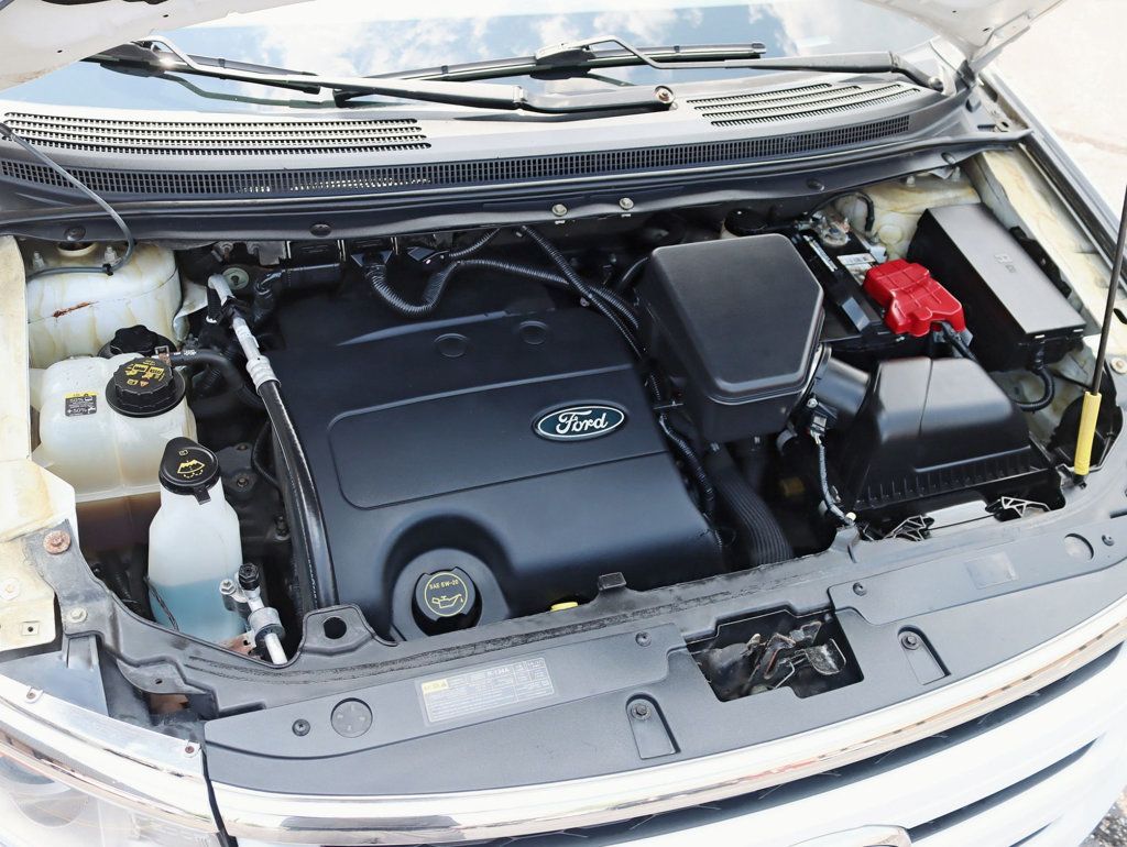 2014 Ford Edge SEL photo 28
