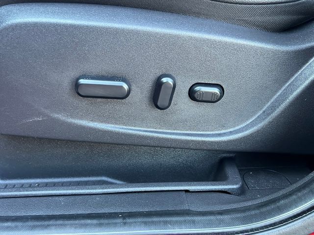 2014 Ford Escape 4WD 4dr Titanium - 23084269 - 10
