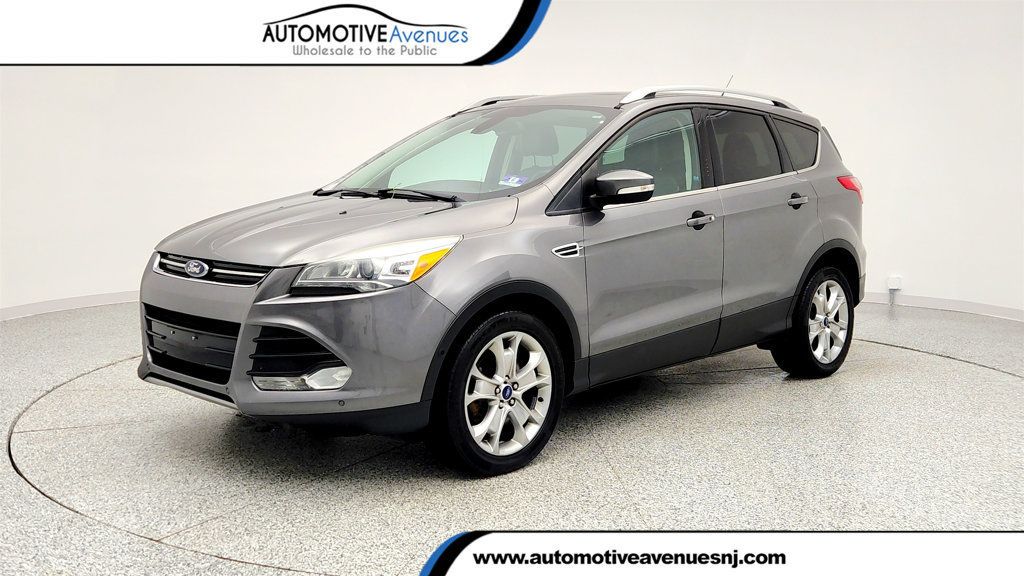 2014 Ford Escape 4WD 4dr Titanium w/ Turbo Engine, Panoramic Roof & Navigations - 22968457 | Video 1