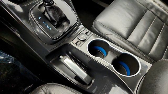 2014 Ford Escape 4WD 4dr Titanium w/ Turbo Engine, Panoramic Roof & Navigations - 22968457 - 16