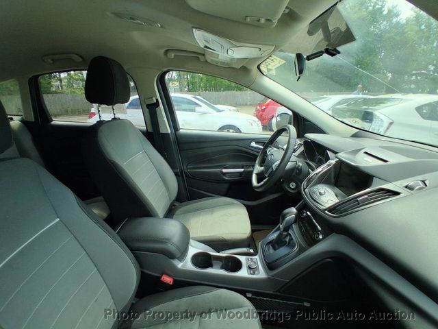 2014 Ford Escape FWD 4dr SE - 23028252 - 8