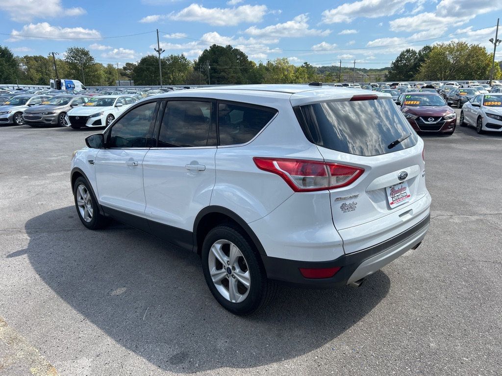 2014 Ford Escape SE photo 5