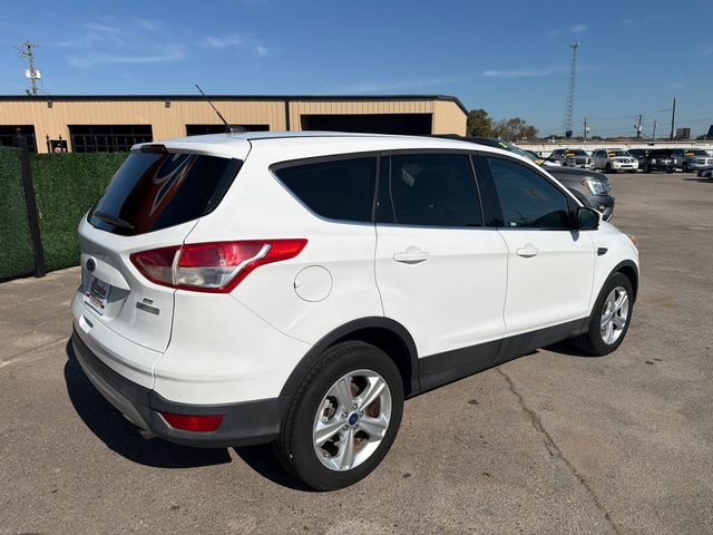 2014 Ford Escape FWD 4dr SE - 23101888 - 3