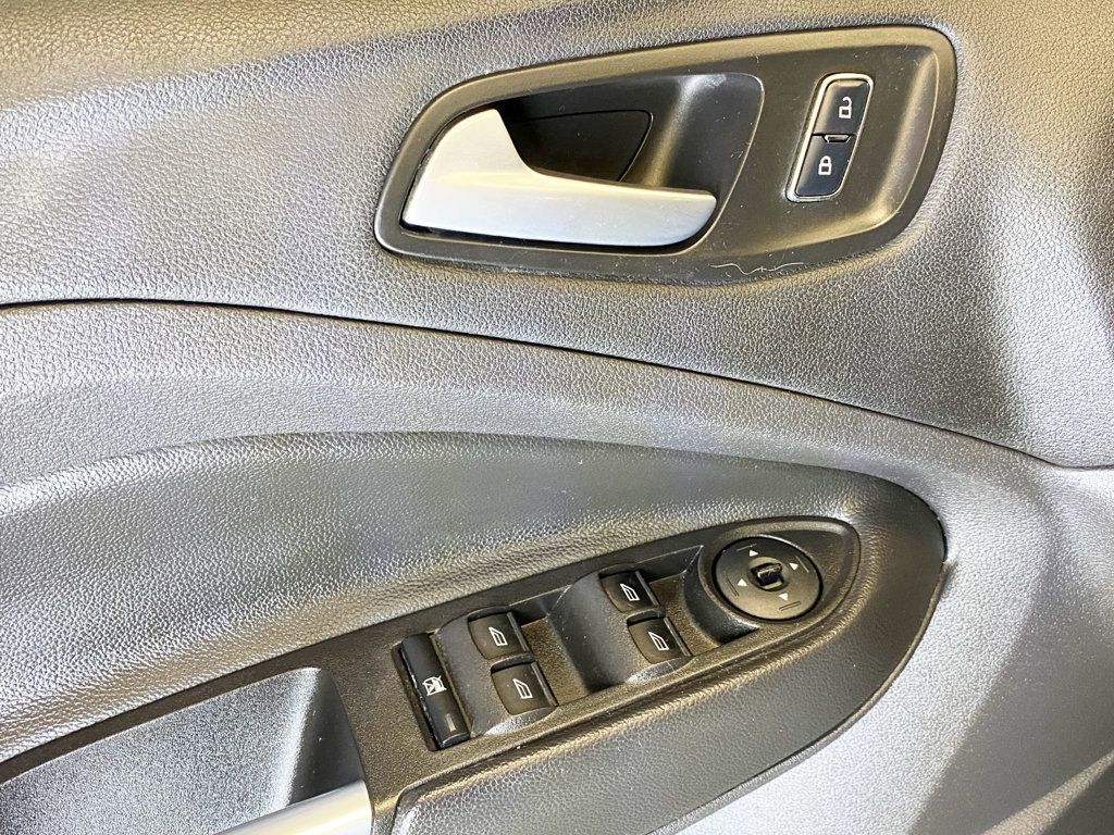 2014 Ford Escape SE photo 14