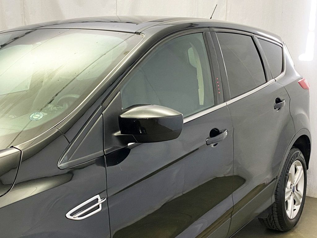 2014 Ford Escape SE photo 2