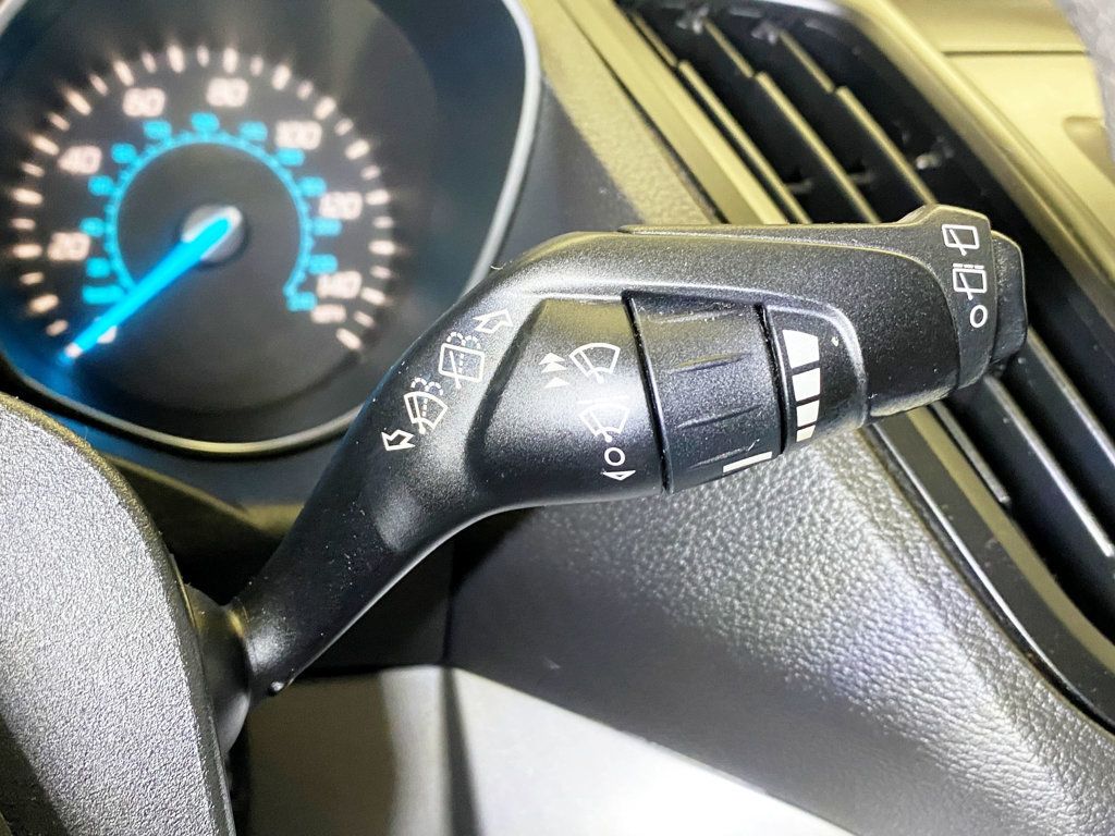 2014 Ford Escape SE photo 22