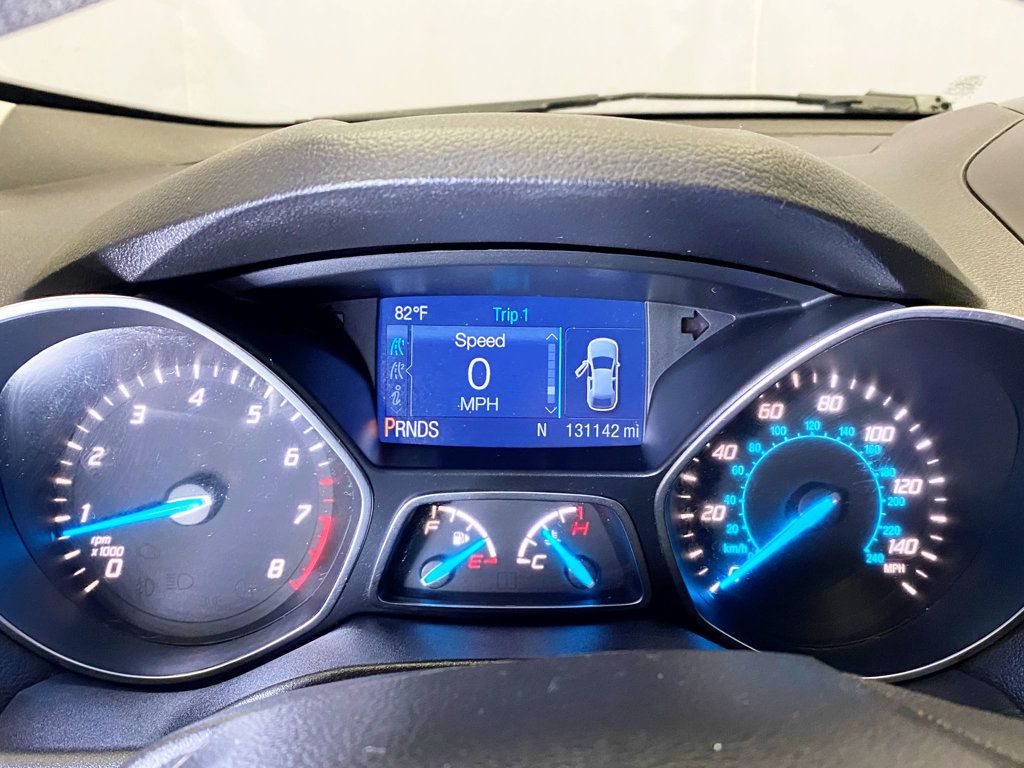 2014 Ford Escape SE photo 23