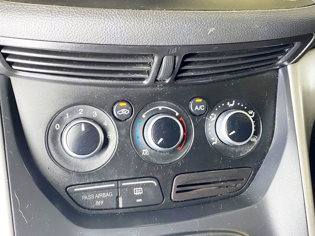 2014 Ford Escape SE photo 26