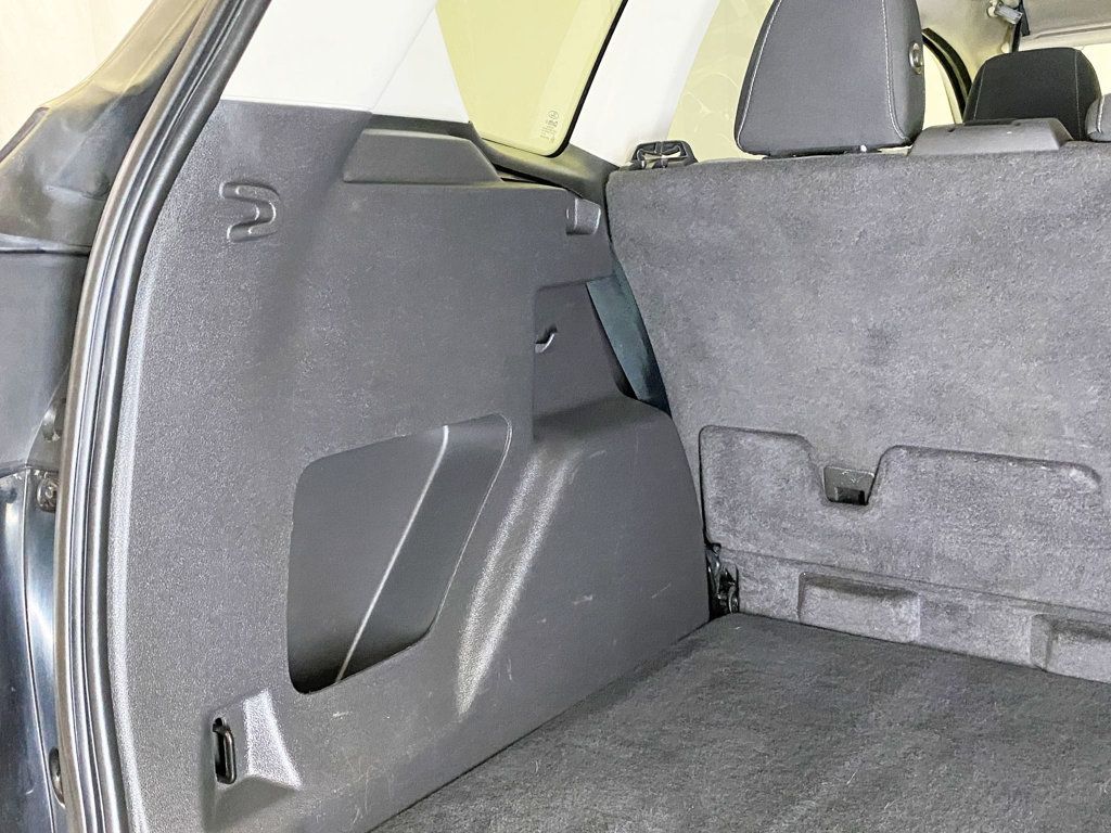 2014 Ford Escape SE photo 44