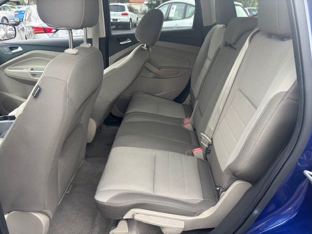 2014 Ford Escape FWD 4dr SE - 22951819 - 7