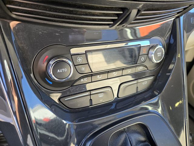 2014 Ford Escape FWD 4dr Titanium - 22954454 - 17