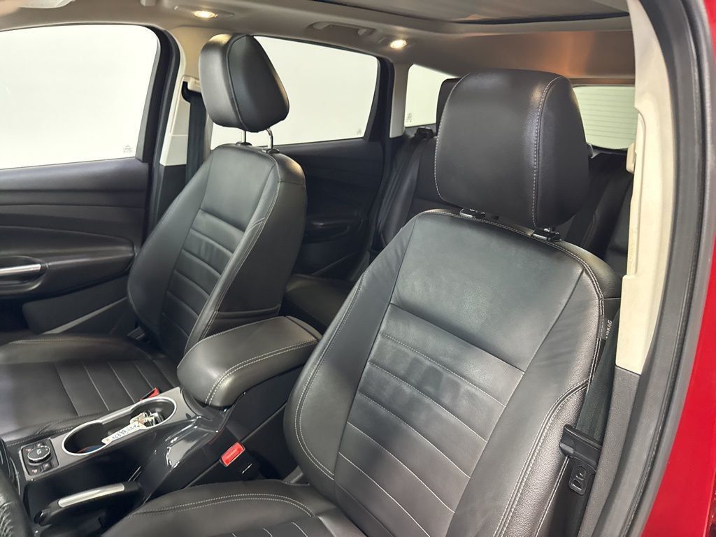 2014 Ford Escape FWD 4dr Titanium - 23002453 - 29