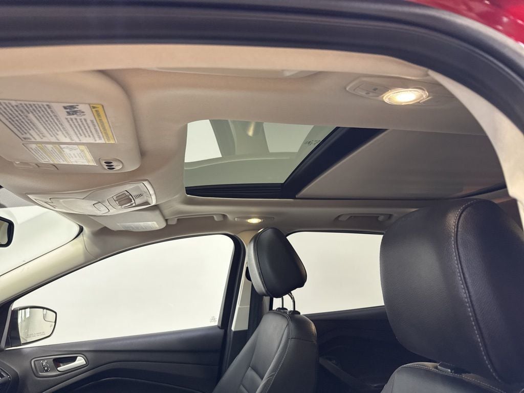 2014 Ford Escape FWD 4dr Titanium - 23002453 - 30