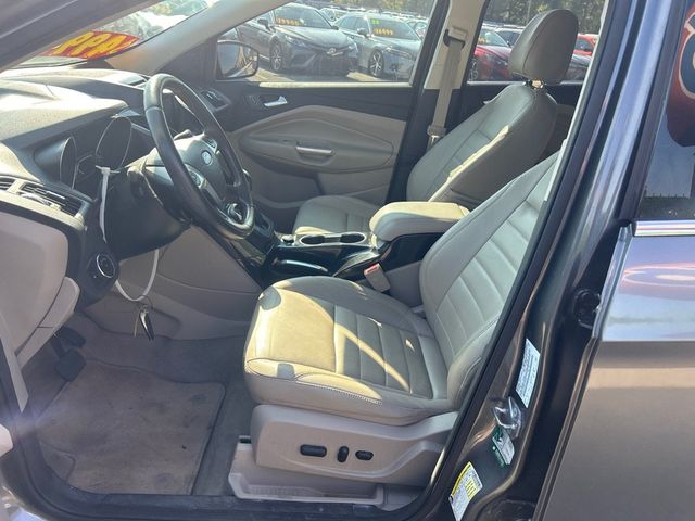 2014 Ford Escape FWD 4dr Titanium - 23084358 - 7