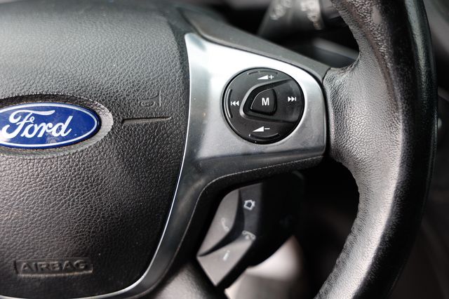 2014 Ford Escape FWD 4dr Titanium - 22990344 - 29