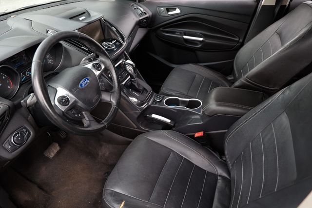 2014 Ford Escape FWD 4dr Titanium - 22990344 - 5