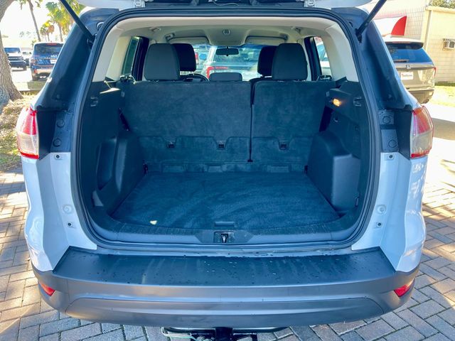 2014 Ford Escape S - 22965784 - 3