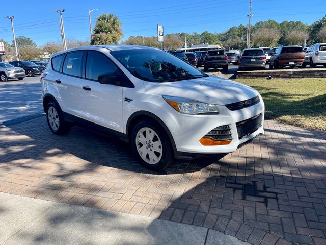 2014 Ford Escape S - 22965784 - 6
