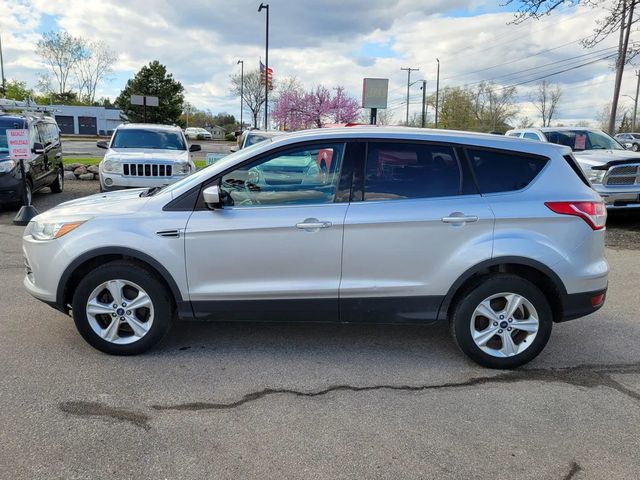 2014 Ford Escape SE Sport Utility 4D - 23032269 - 0