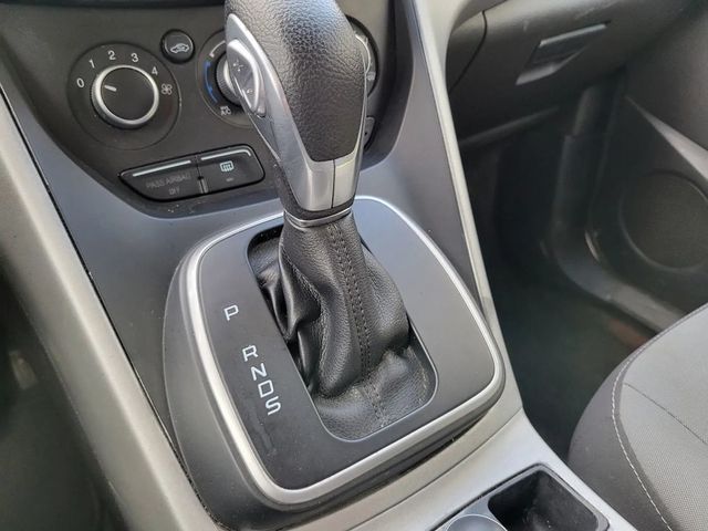 2014 Ford Escape SE Sport Utility 4D - 23032269 - 44