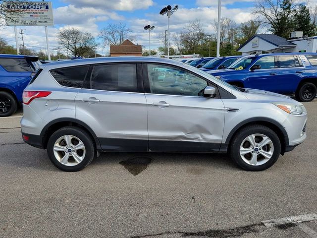 2014 Ford Escape SE Sport Utility 4D - 23032269 - 5