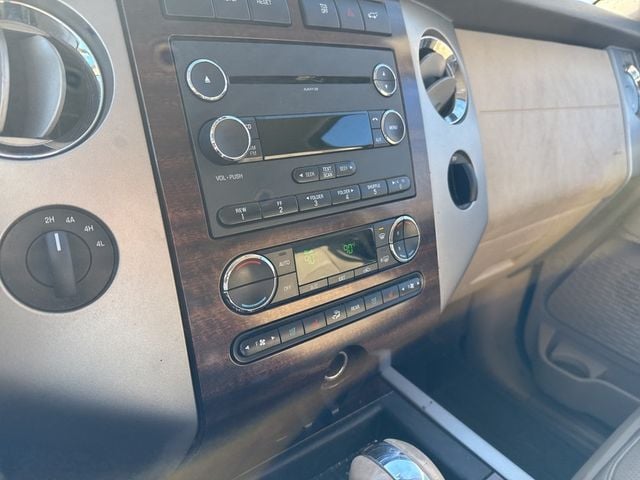 2014 Ford Expedition EL 4WD 4dr XLT - 22955420 - 11