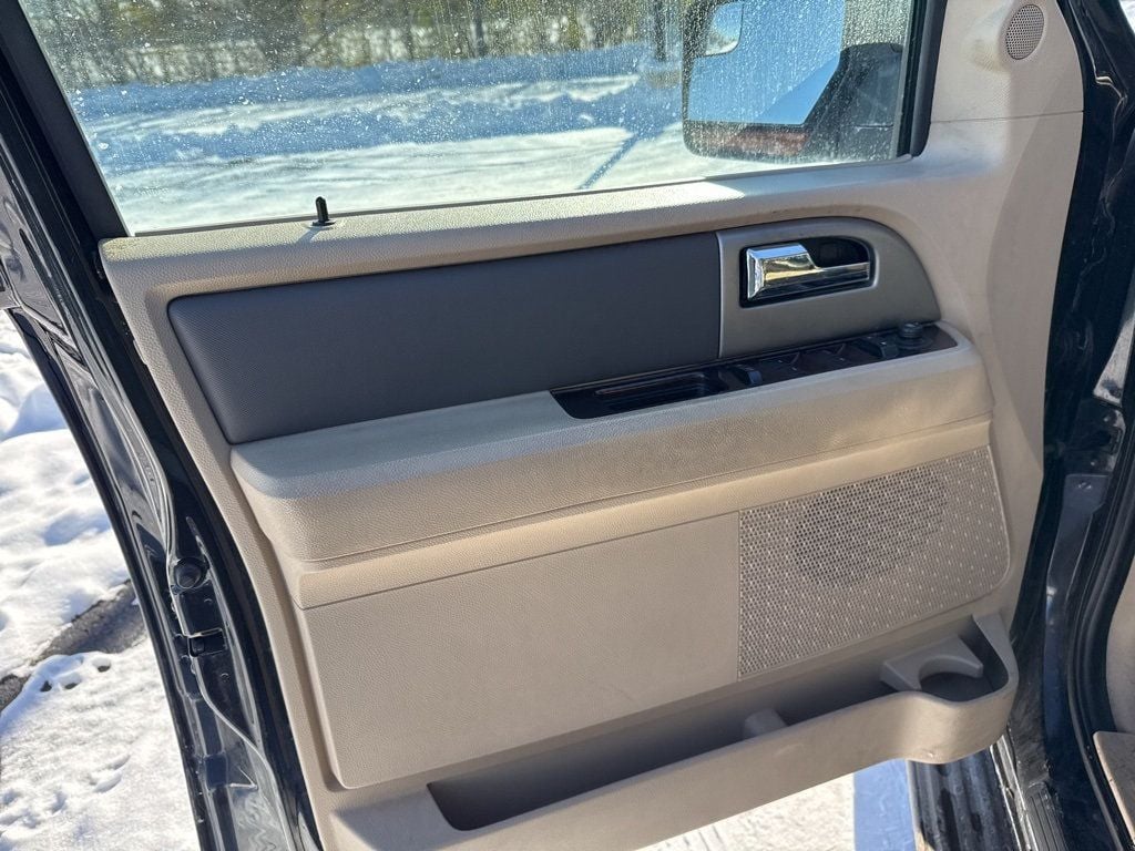 2014 Ford Expedition EL 4WD 4dr XLT - 22955420 - 6