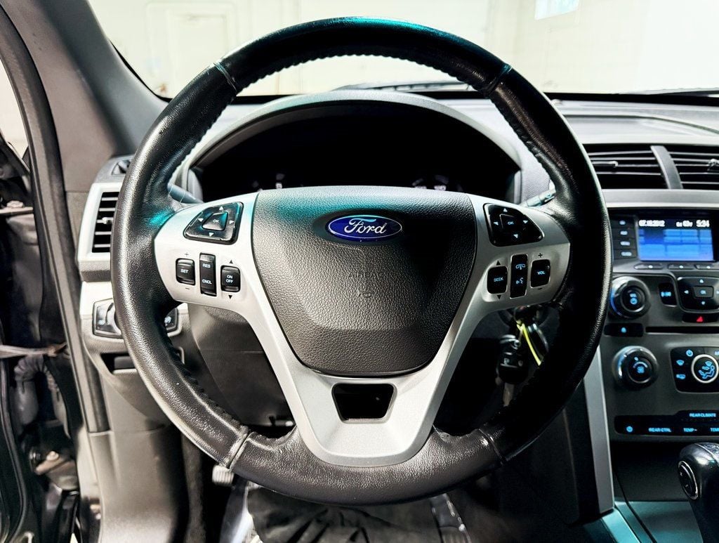 2014 Ford Explorer 4WD 4dr XLT - 22930630 - 9