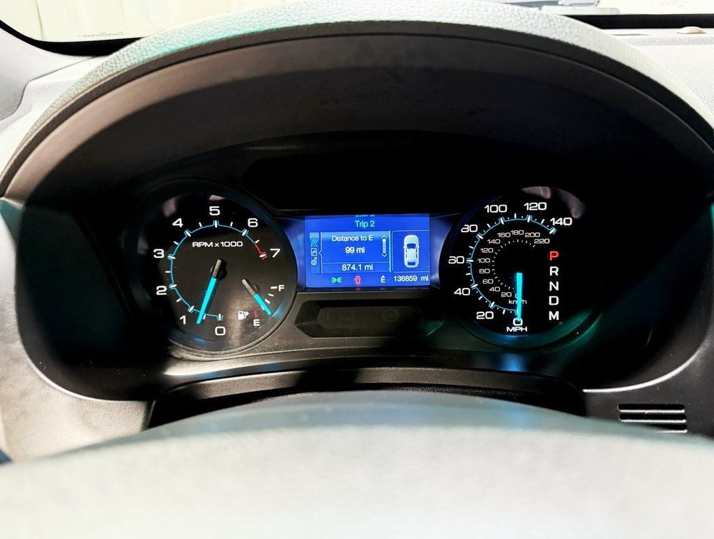 2014 Ford Explorer 4WD 4dr XLT - 22930630 - 13