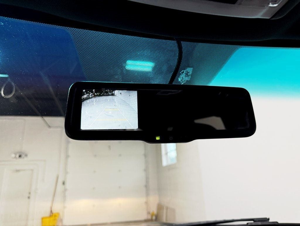 2014 Ford Explorer 4WD 4dr XLT - 22930630 - 17