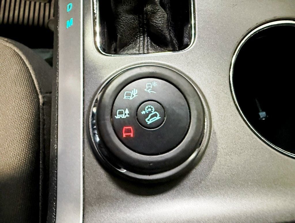 2014 Ford Explorer 4WD 4dr XLT - 22930630 - 18