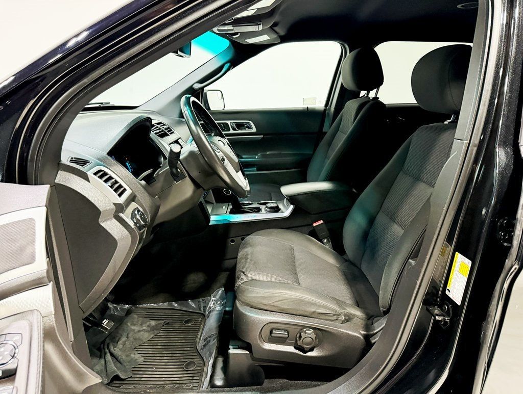 2014 Ford Explorer 4WD 4dr XLT - 22930630 - 19