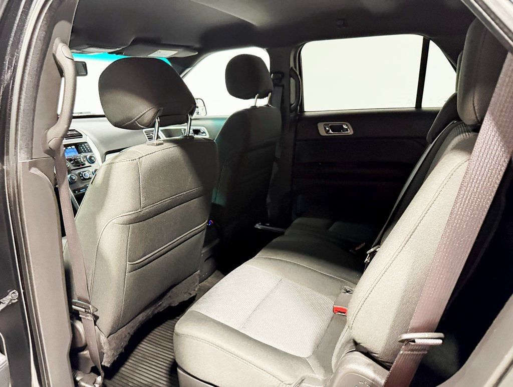 2014 Ford Explorer 4WD 4dr XLT - 22930630 - 28