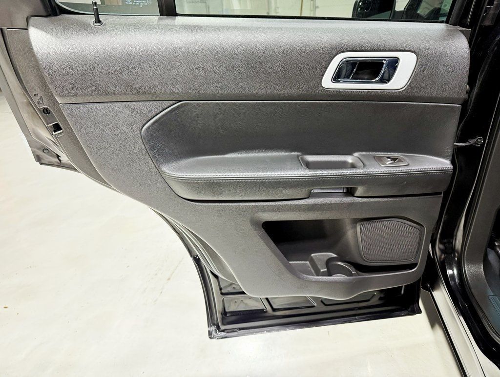 2014 Ford Explorer 4WD 4dr XLT - 22930630 - 30