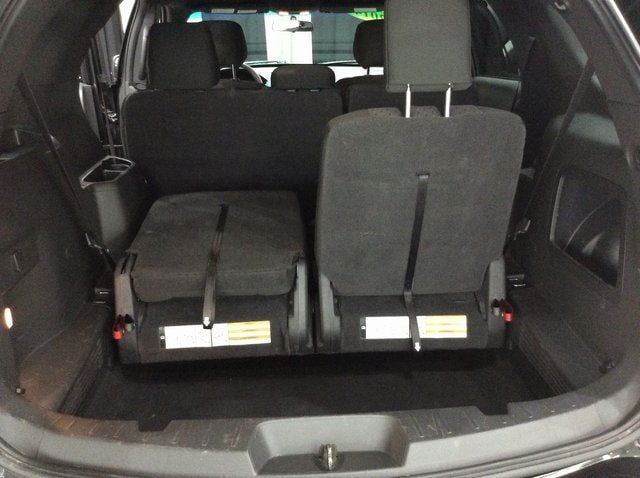 2014 Ford Explorer XLT photo 23